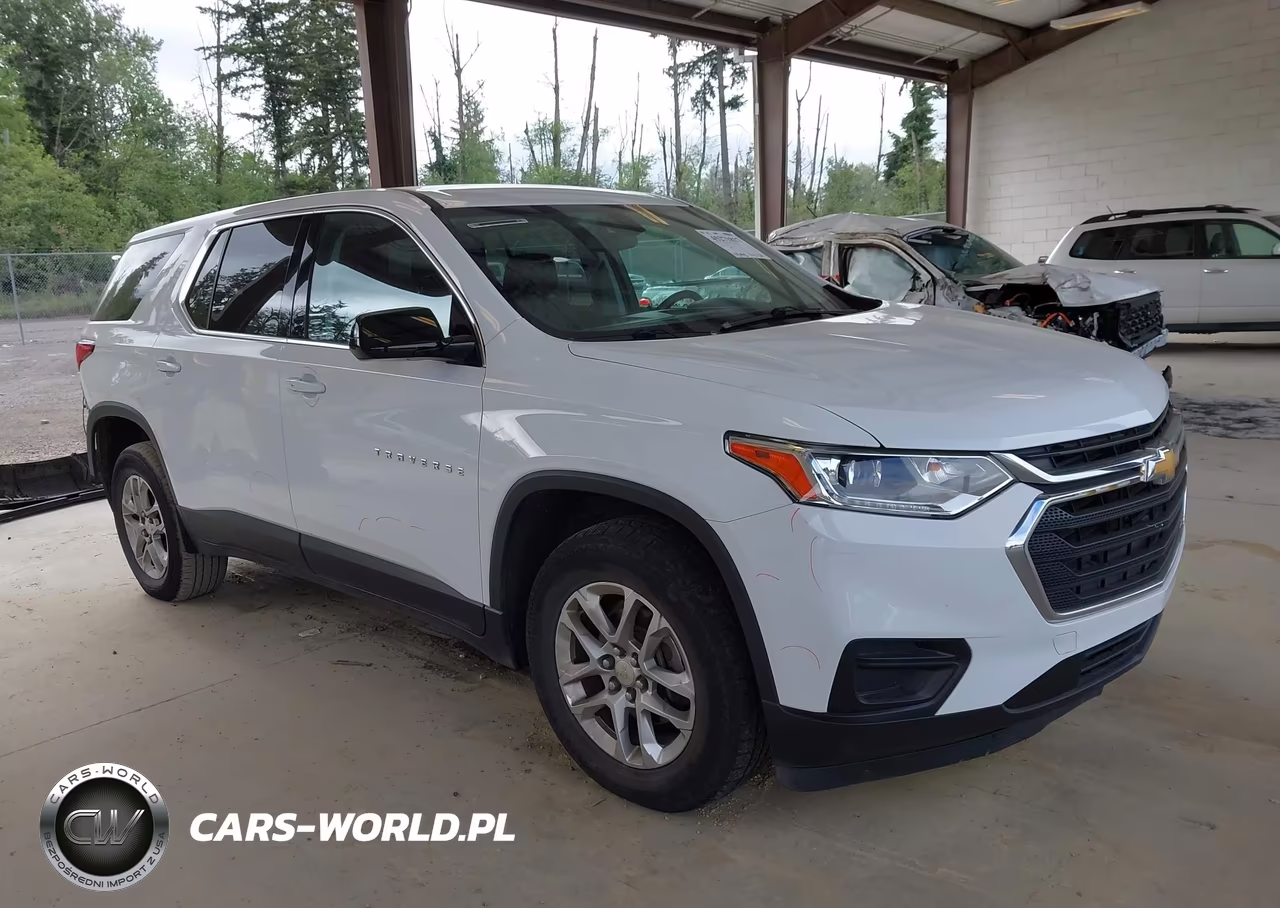 2018 Chevrolet Traverse Ls – zdjęcie 1 z 17