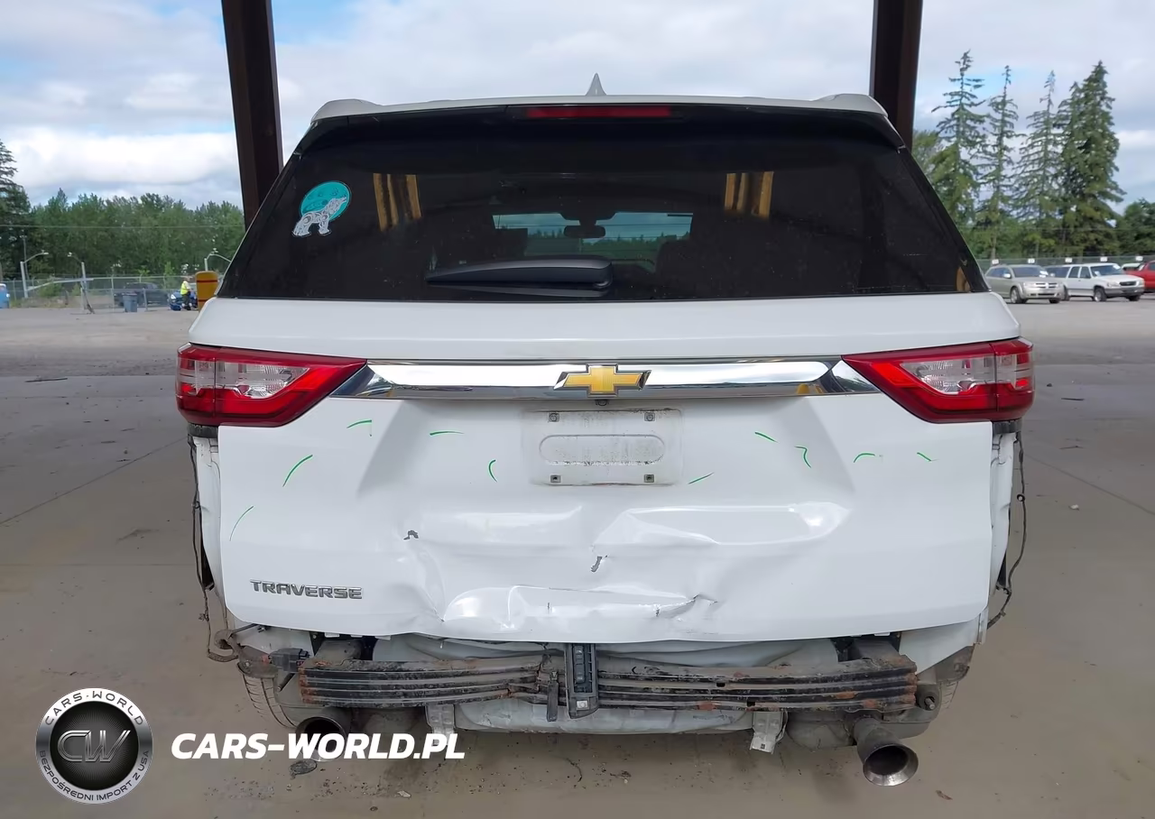 2018 Chevrolet Traverse Ls VIN:1GNERFKW9JJ141944 - 17