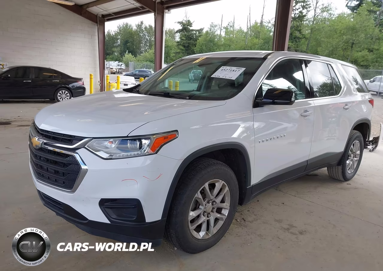 2018 Chevrolet Traverse Ls VIN:1GNERFKW9JJ141944 - 2