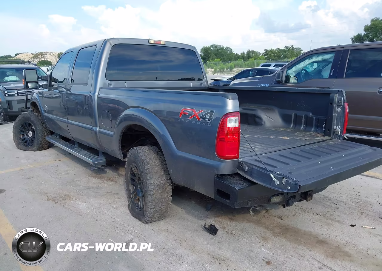 2012 Ford F-250 Xlt VIN:1FT7W2BT9CEA11442 - 3