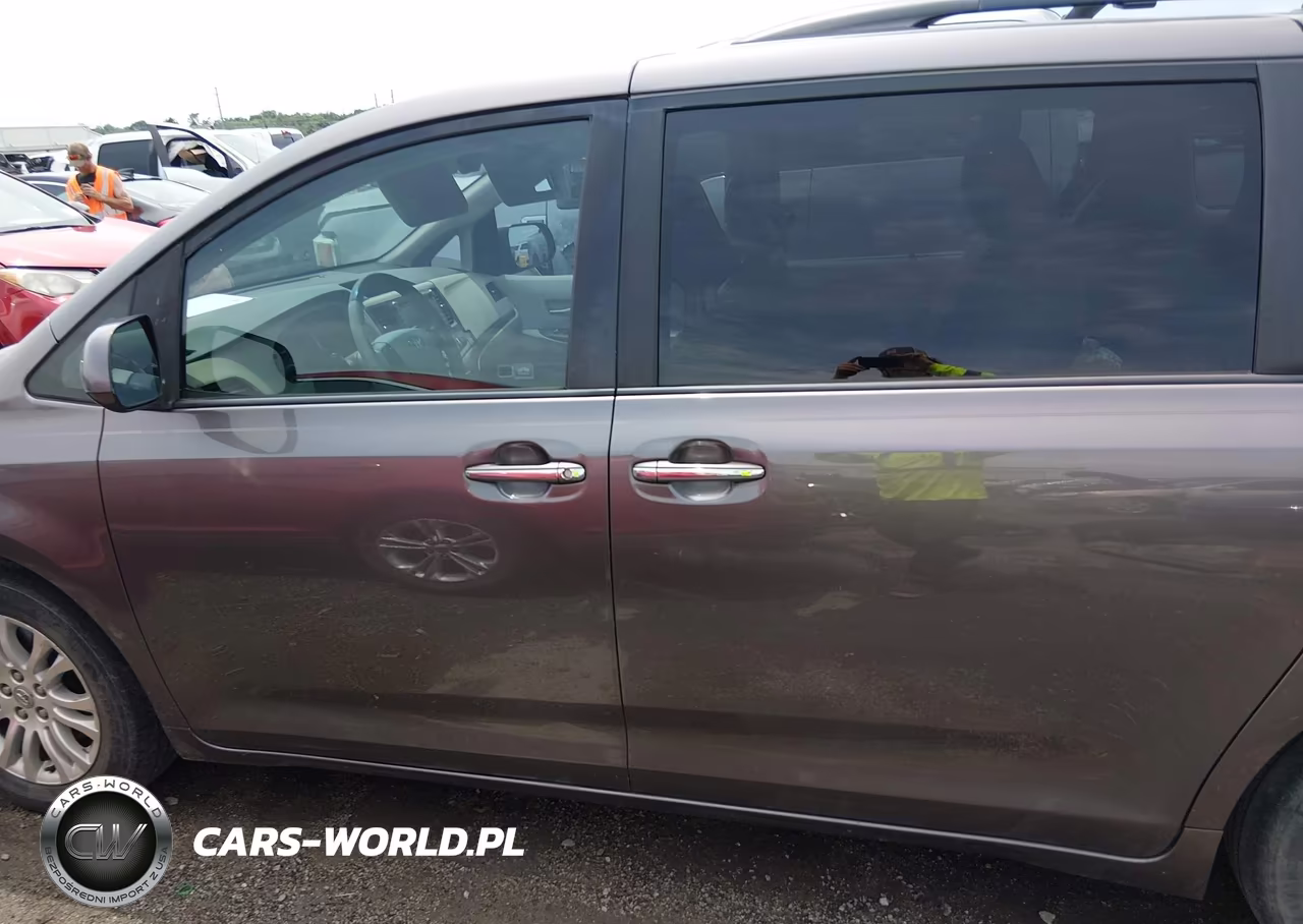 2012 Toyota Sienna Xle V6 8 Passenger VIN:5TDYK3DC6CS178953 - 14