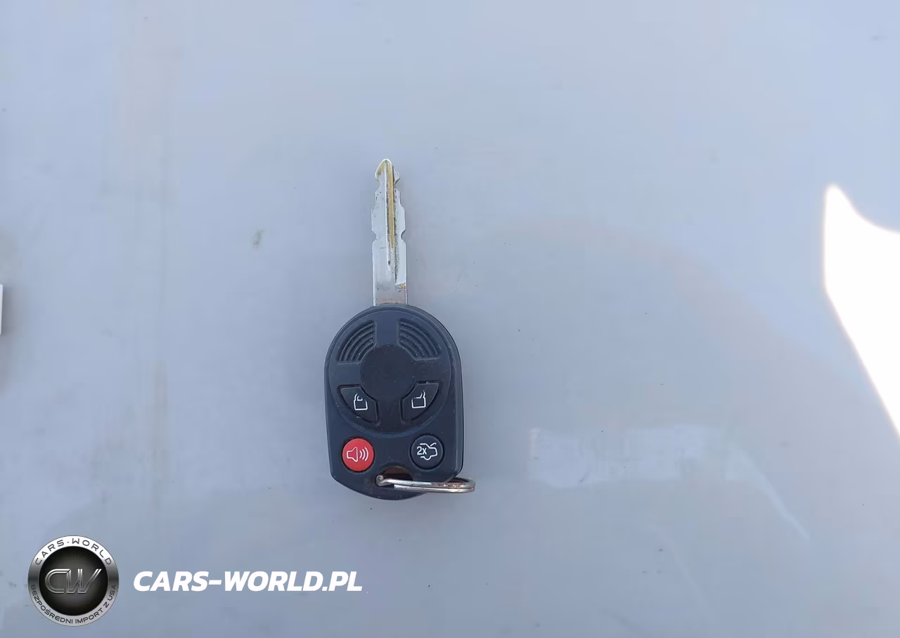 2010 Ford Escape Xls VIN:1FMCU0C77AKC44448 - 11