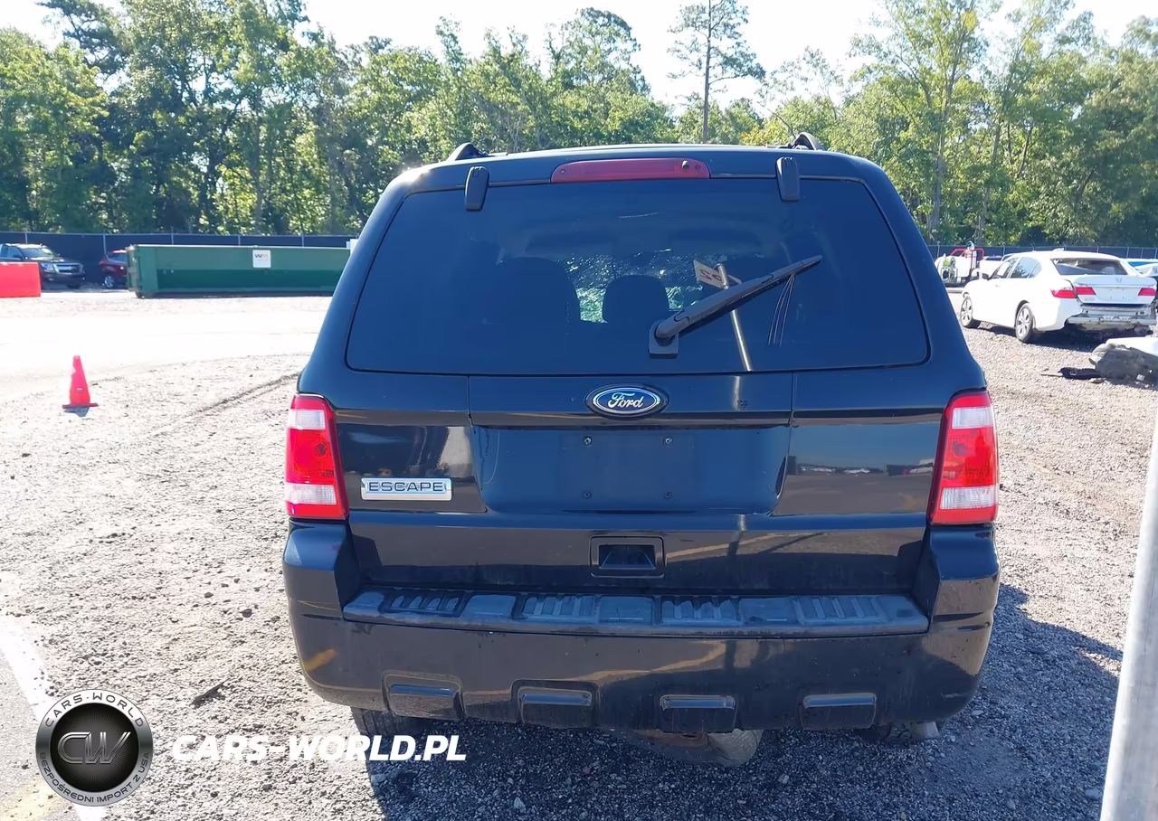 2010 Ford Escape Xls VIN:1FMCU0C77AKC44448 - 17