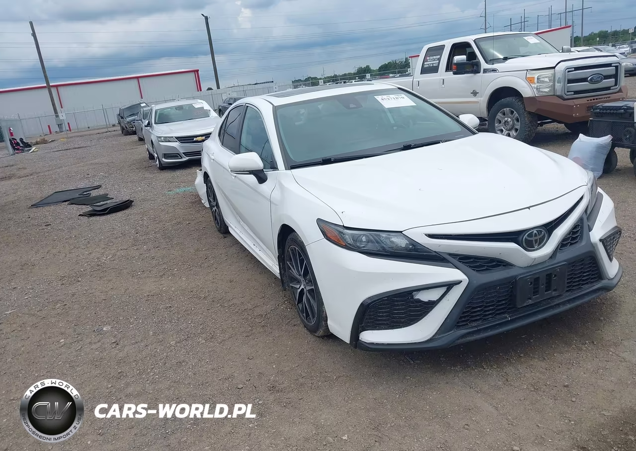 2022 Toyota Camry Se – zdjęcie 1 z 16
