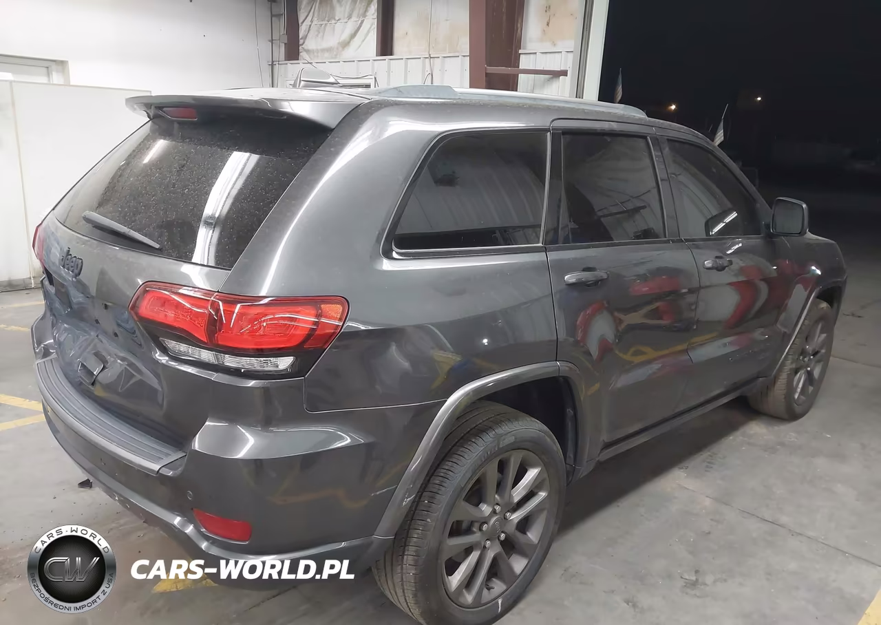 2016 Jeep Grand Cherokee Limited 75Th Anniversary VIN:1C4RJEBG1GC480067 - 4