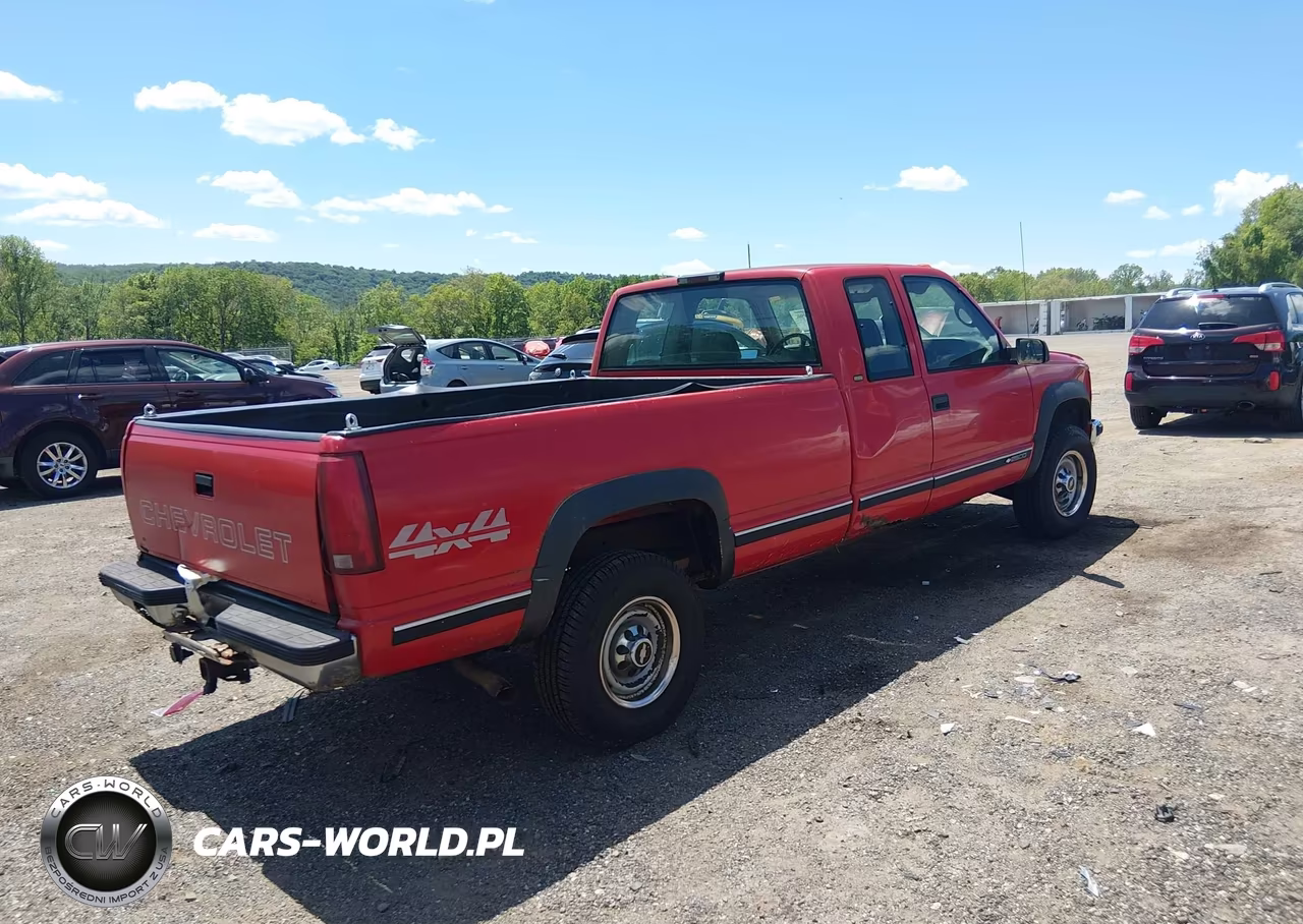 1998 Chevrolet K2500 Fleetside VIN:1GCGK29R7WE159258 - 4