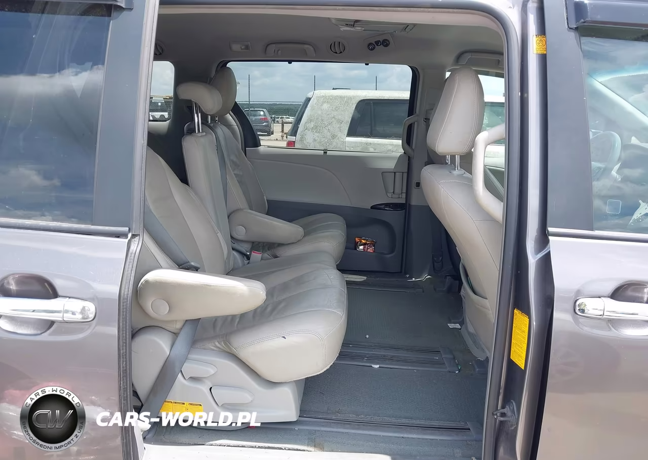 2012 Toyota Sienna Le V6 8 Passenger VIN:5TDKK3DC3CS210540 - 8
