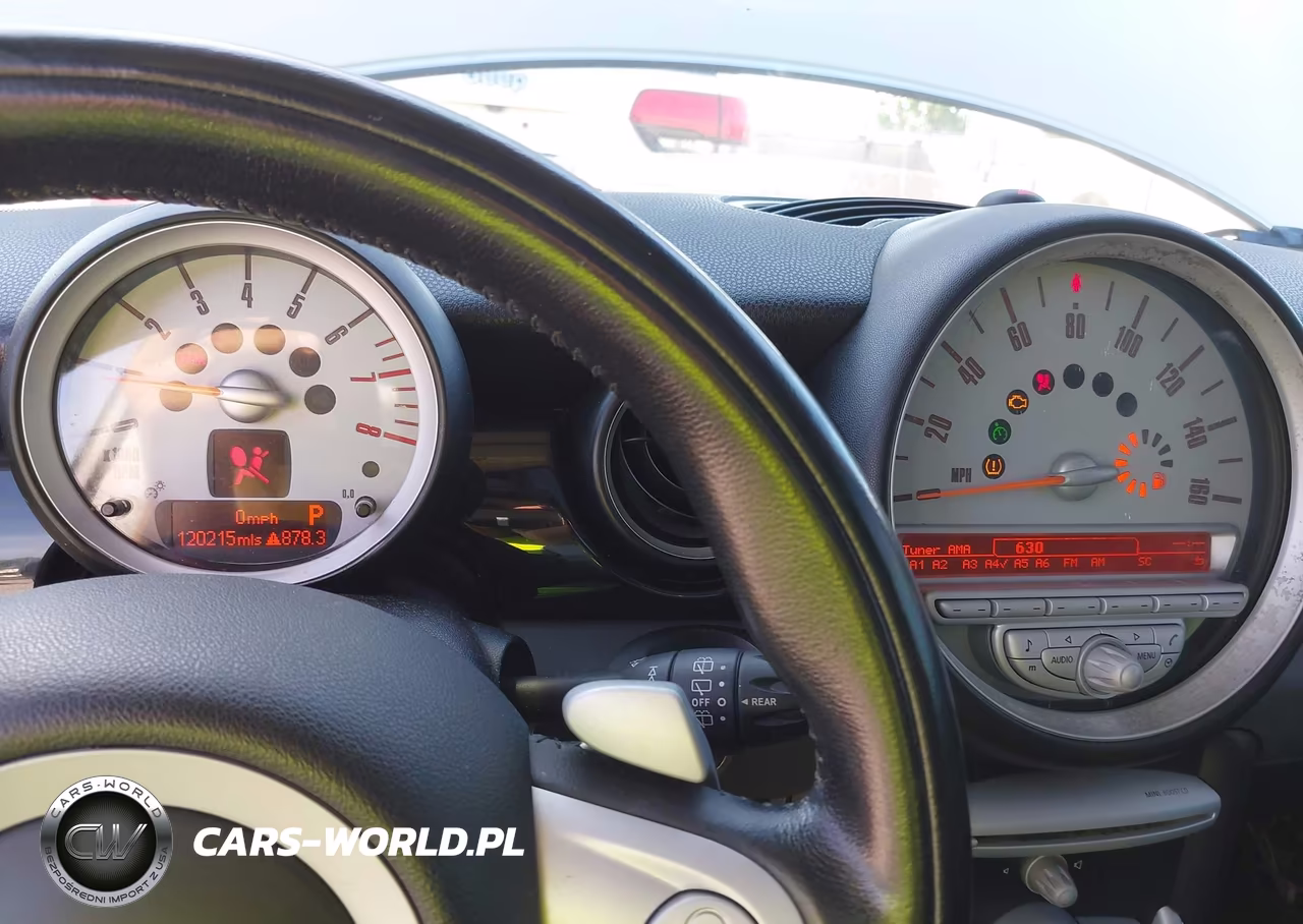 2010 Mini Cooper S VIN:WMWMF7C55ATZ71735 - 7