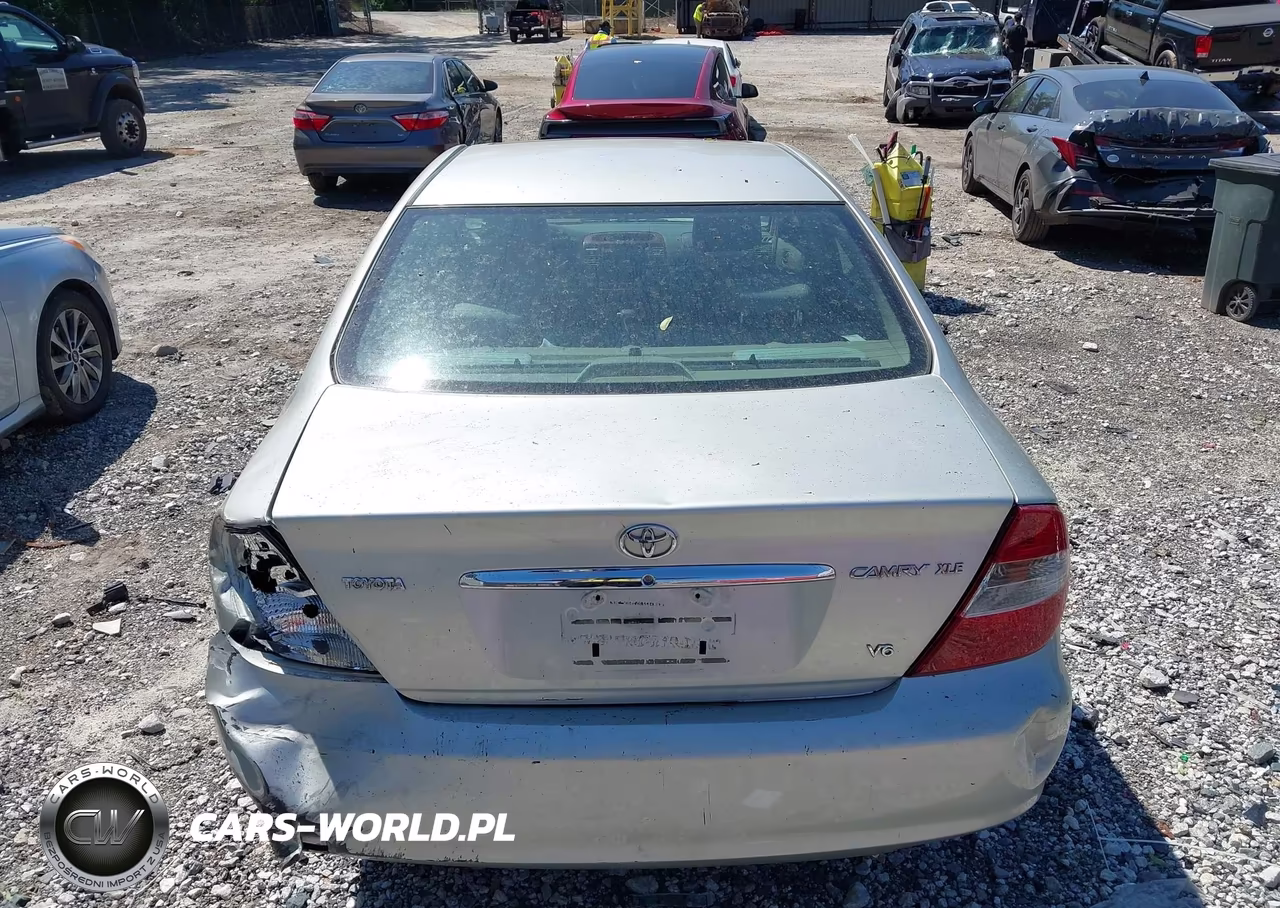 2004 Toyota Camry Xle V6 VIN:JTDBF32K440154787 - 16
