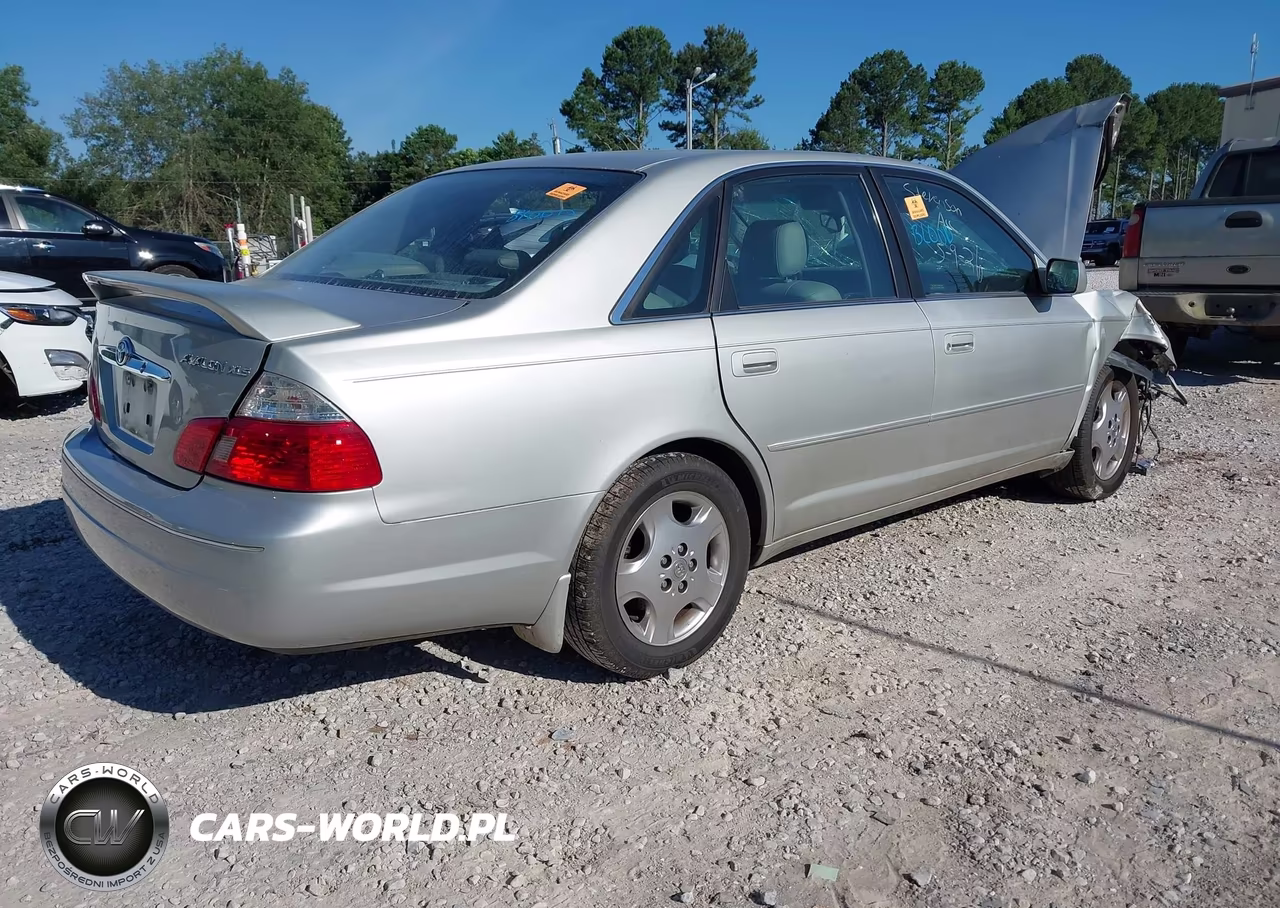 2003 Toyota Avalon Xls VIN:4T1BF28B63U323518 - 4