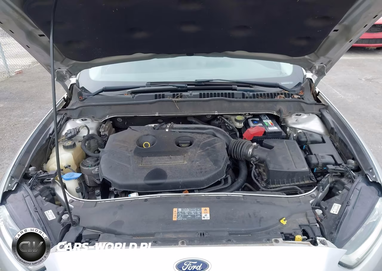 2015 Ford Fusion Titanium VIN:3FA6P0K98FR268181 - 10