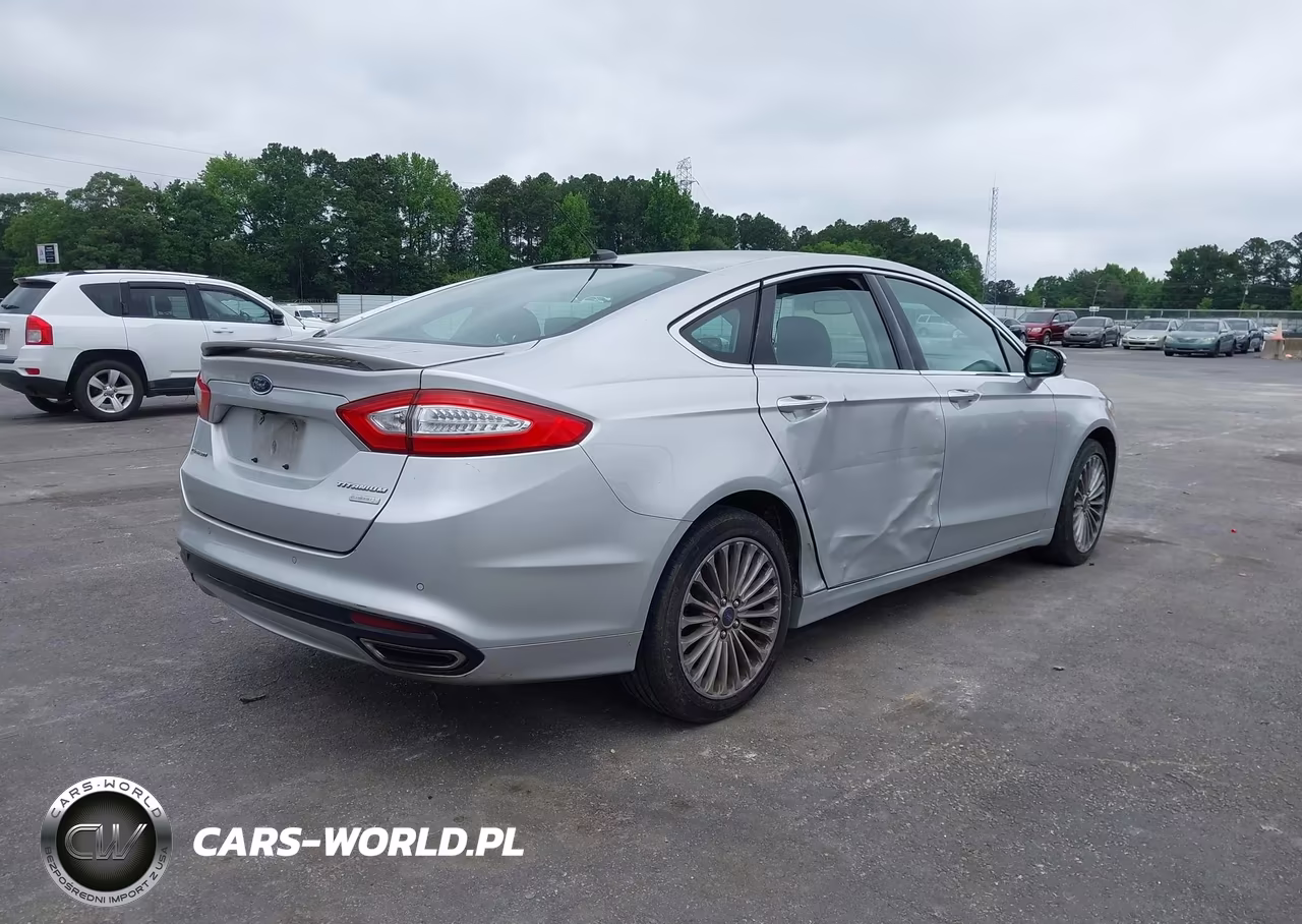 2015 Ford Fusion Titanium VIN:3FA6P0K98FR268181 - 4