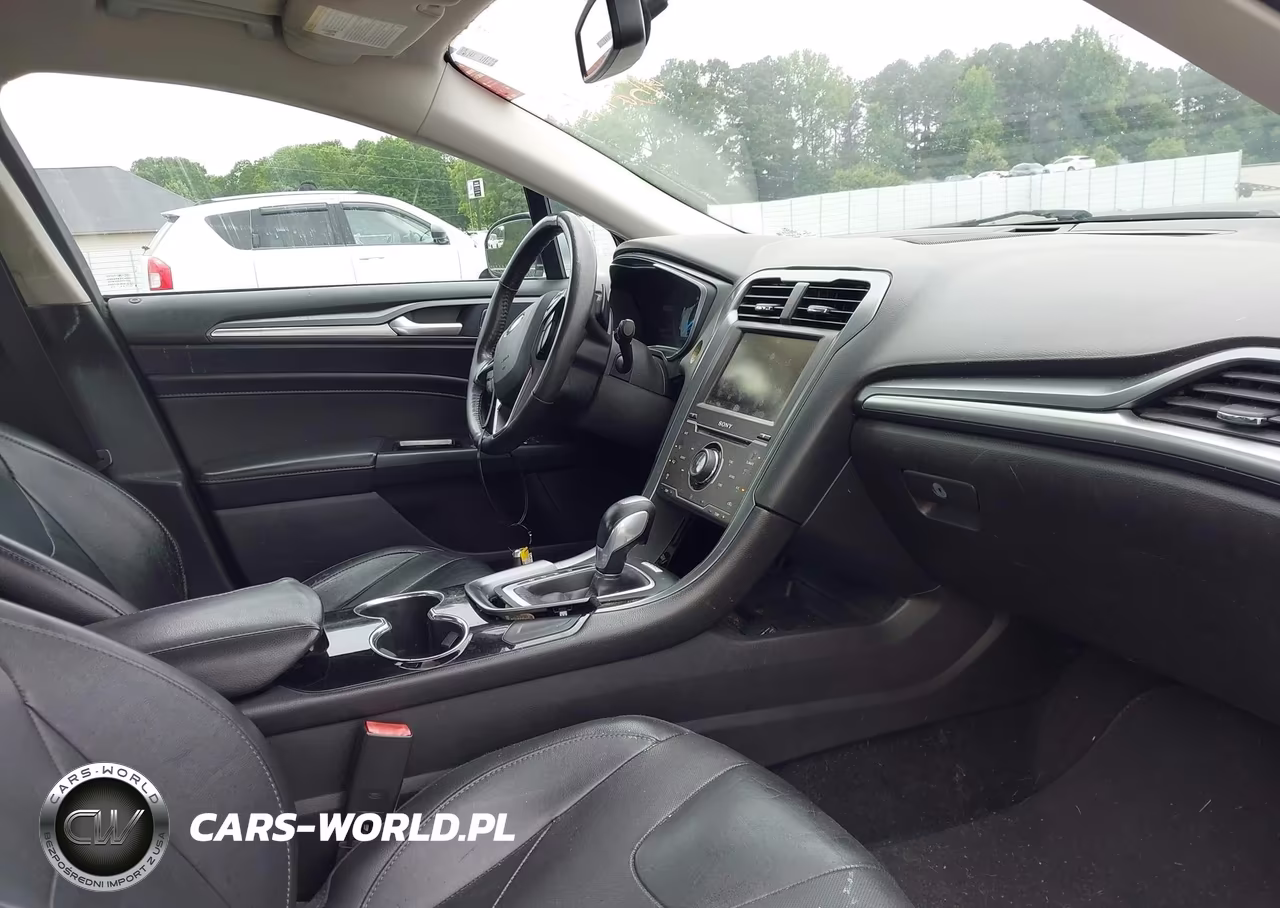 2015 Ford Fusion Titanium VIN:3FA6P0K98FR268181 - 5