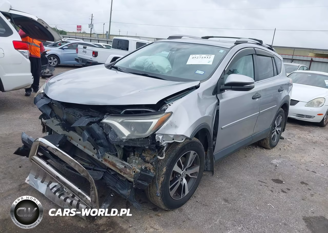 2017 Toyota Rav4 Xle VIN:2T3RFREV2HW654312 - 2