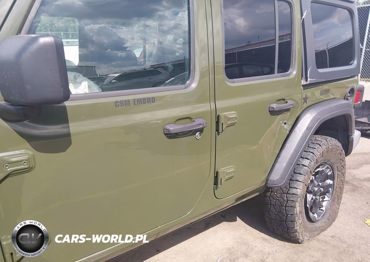 2021 Jeep Wrangler Unlimited Willys 4X4 VIN:1C4HJXDG7MW631301 - 18