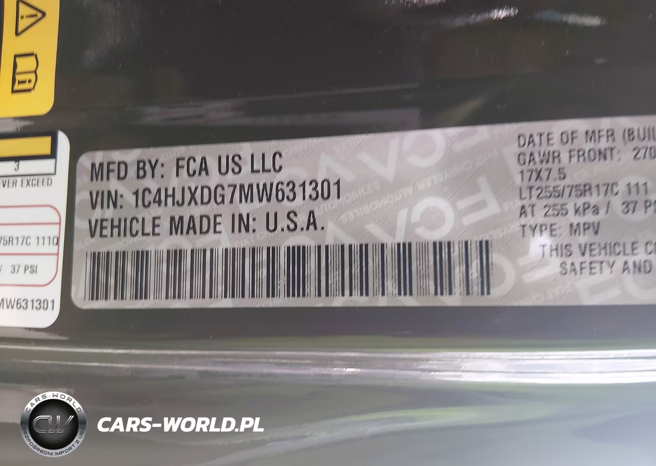 2021 Jeep Wrangler Unlimited Willys 4X4 VIN:1C4HJXDG7MW631301 - 9