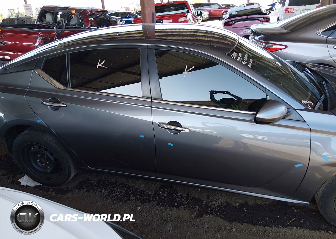 2019 Nissan Altima 2.5 S VIN:1N4BL4BV5KC147650 - 14
