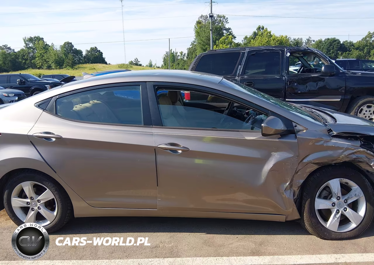2011 Hyundai Elantra Gls VIN:5NPDH4AE2BH007145 - 13