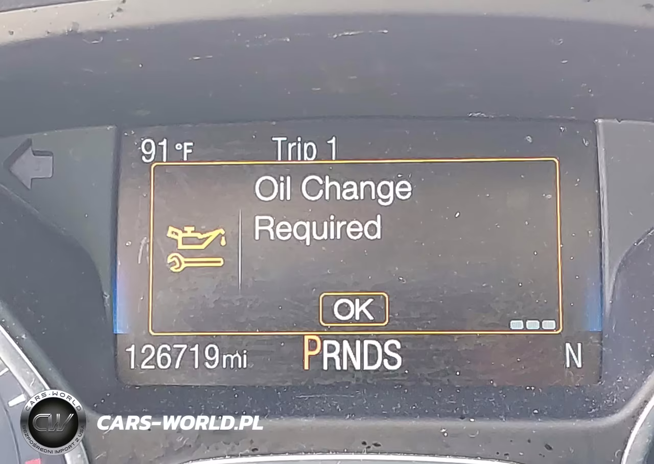 2018 Ford Focus Titanium VIN:1FADP3J28JL249859 - 15