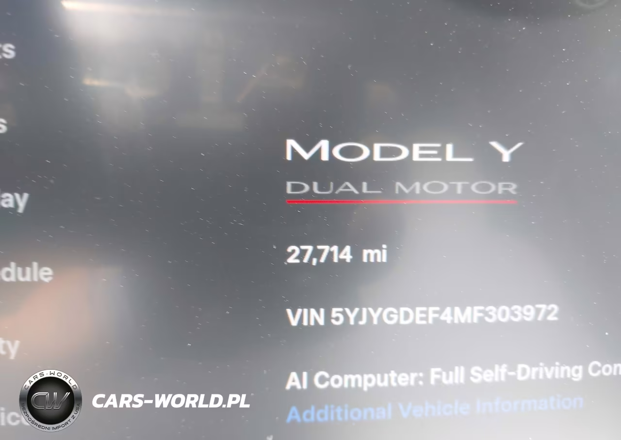 2021 Tesla Model Y Performance Dual Motor All-Wheel Drive VIN:5YJYGDEF4MF303972 - 15