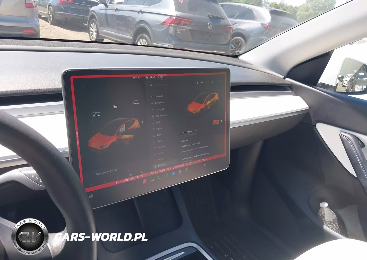 2021 Tesla Model Y Performance Dual Motor All-Wheel Drive VIN:5YJYGDEF4MF303972 - 18
