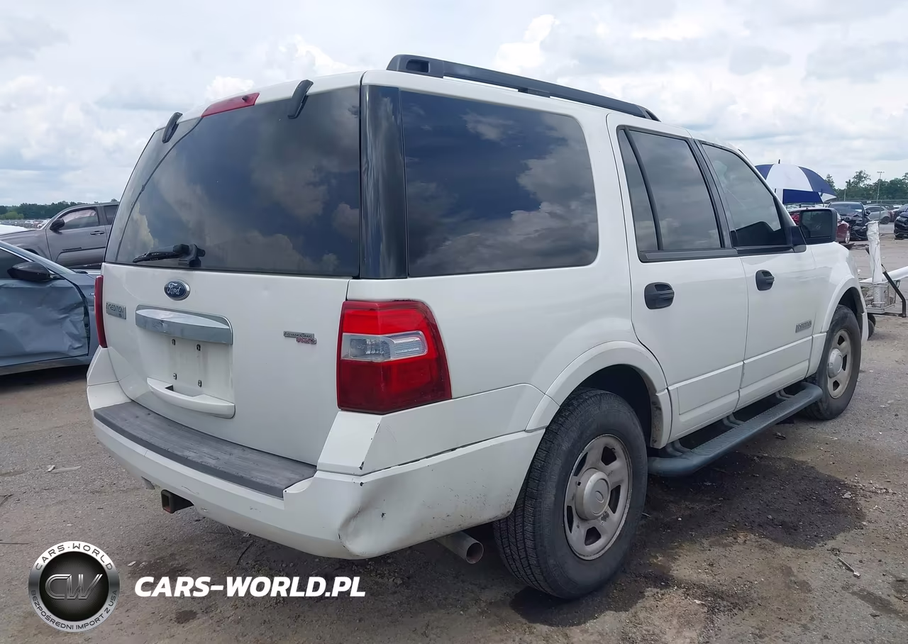 2008 Ford Expedition Xlt VIN:1FMFU15508LA51156 - 4