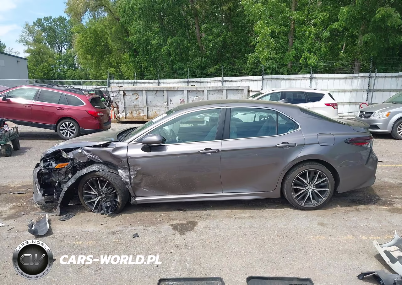 2024 Toyota Camry Se VIN:4T1T11AKXRU231778 - 14
