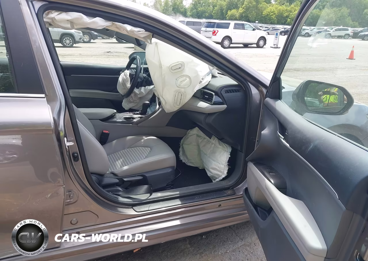 2024 Toyota Camry Se VIN:4T1T11AKXRU231778 - 5