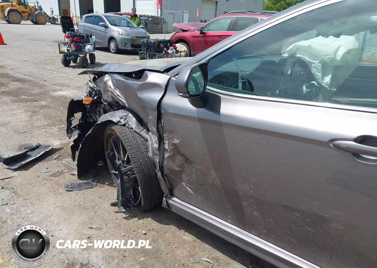 2024 Toyota Camry Se VIN:4T1T11AKXRU231778 - 6