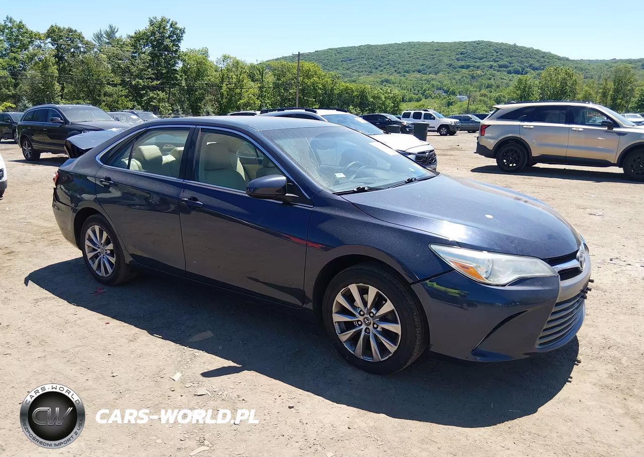 2015 Toyota Camry Xle – zdjęcie 1 z 16