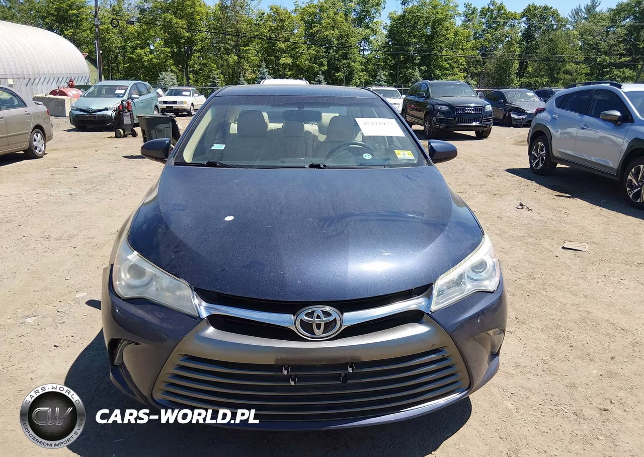 2015 Toyota Camry Xle VIN:4T4BF1FK2FR472984 - 12