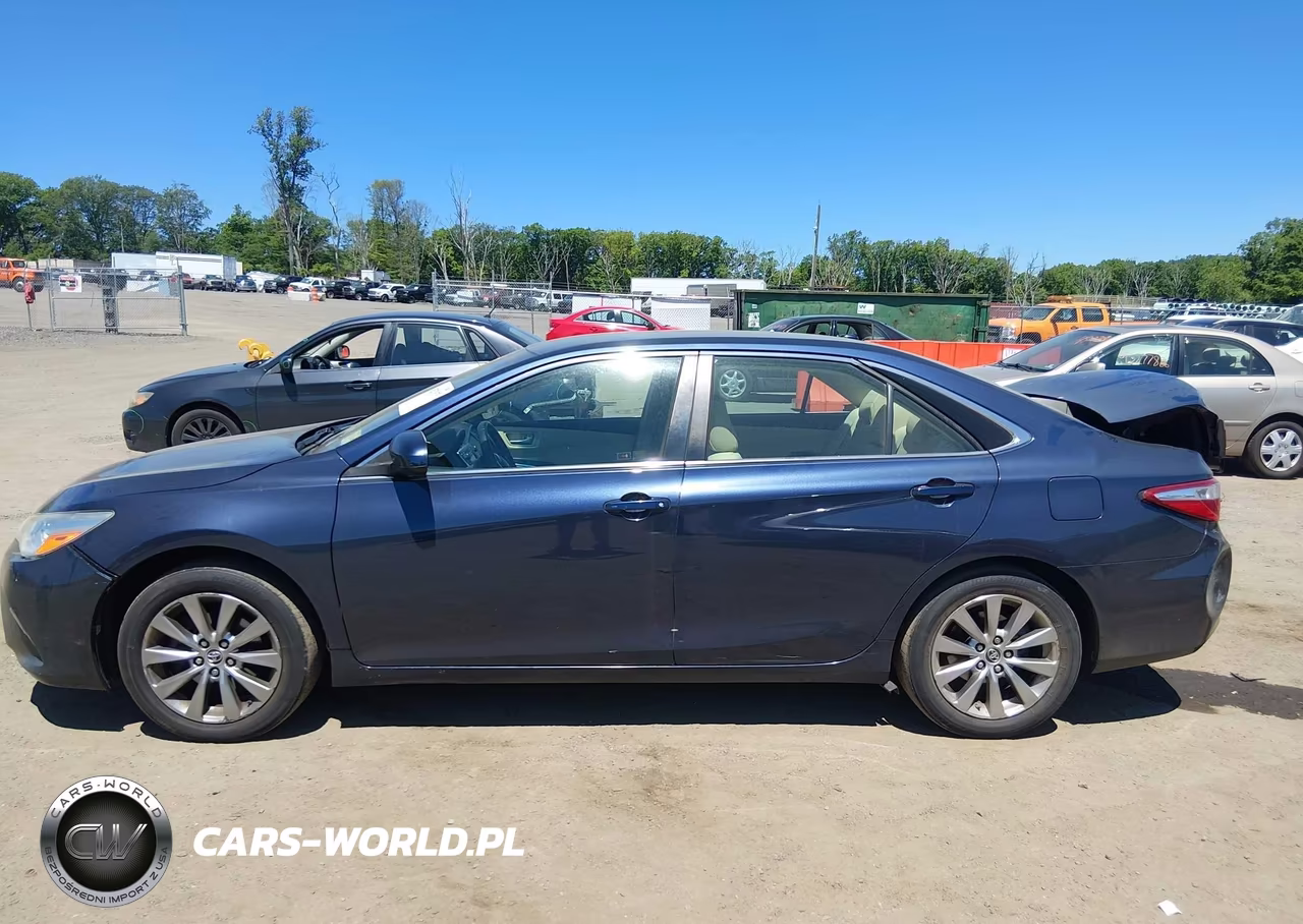 2015 Toyota Camry Xle VIN:4T4BF1FK2FR472984 - 14