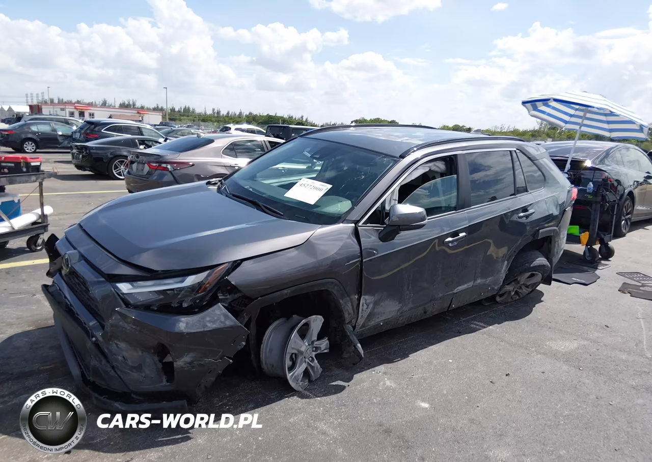 2024 Toyota Rav4 Xle VIN:2T3W1RFV4RW362291 - 2