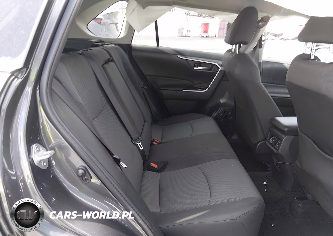 2024 Toyota Rav4 Xle VIN:2T3W1RFV4RW362291 - 8