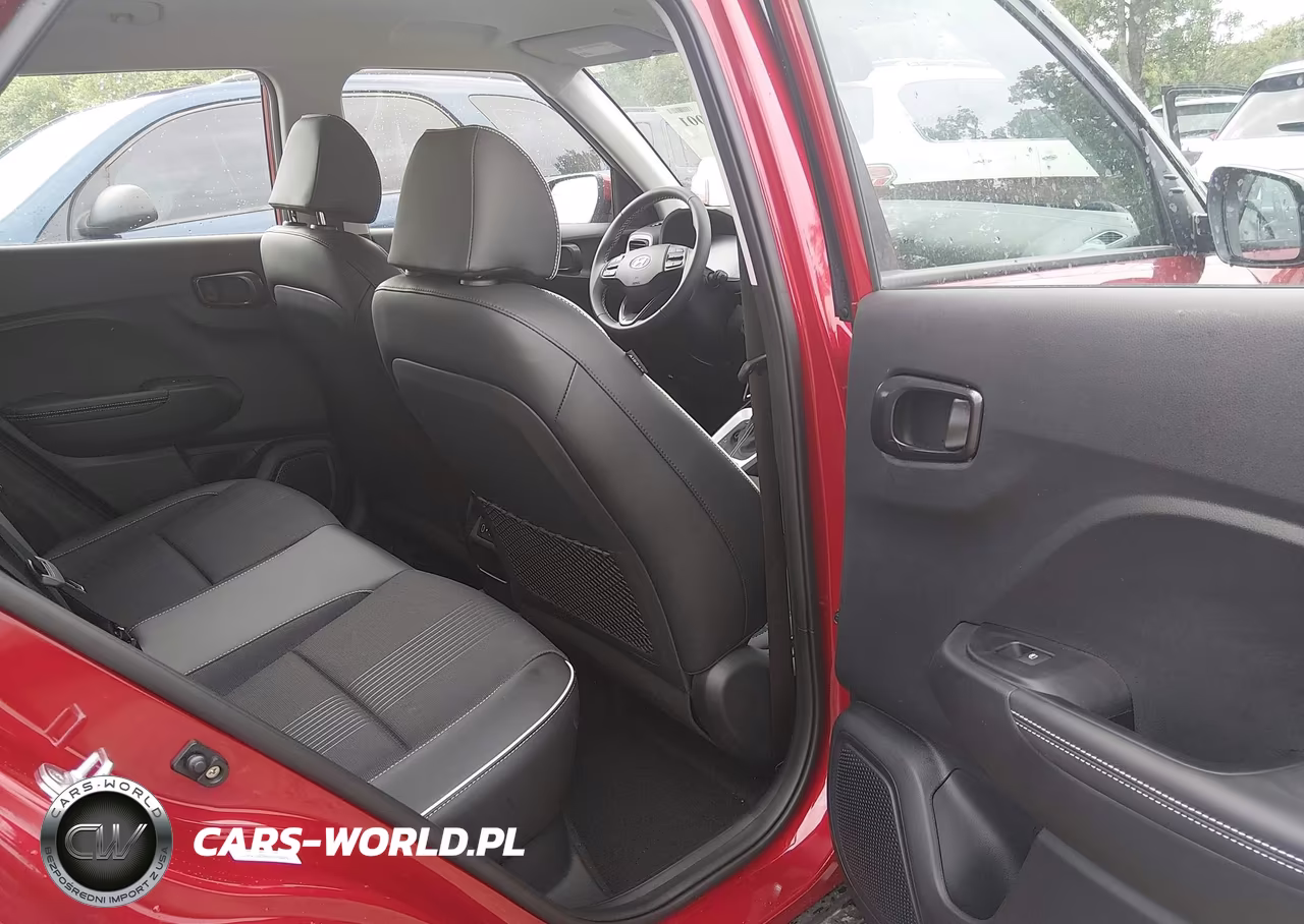 2025 Hyundai Venue Limited VIN:KMHRC8A34SU416629 - 8