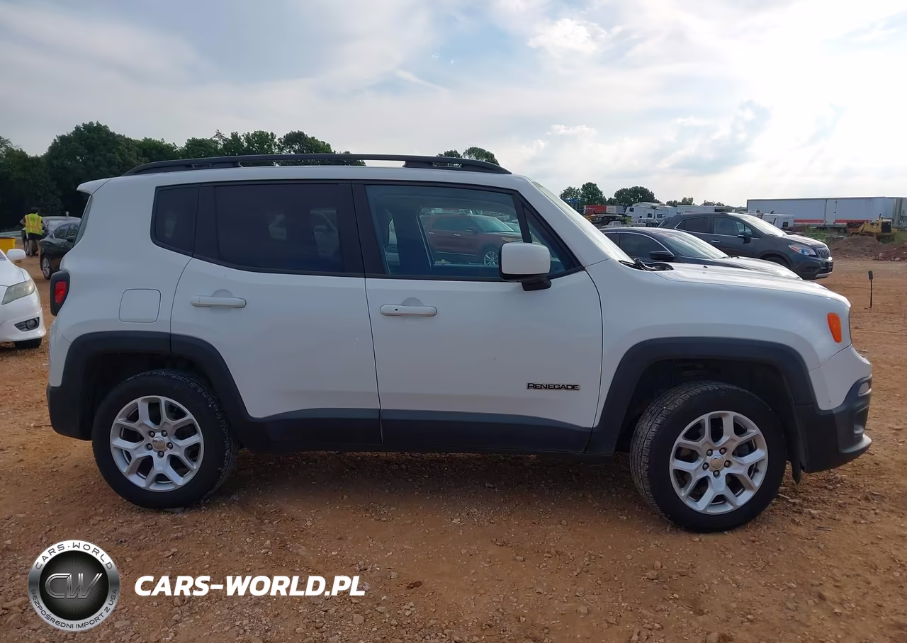 2017 Jeep Renegade Latitude 4X4 VIN:ZACCJBBB9HPG48494 - 13