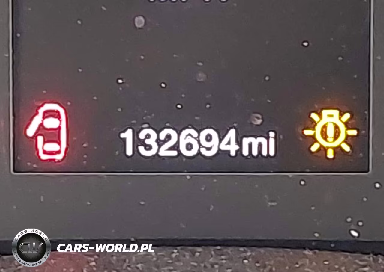 2017 Jeep Renegade Latitude 4X4 VIN:ZACCJBBB9HPG48494 - 15