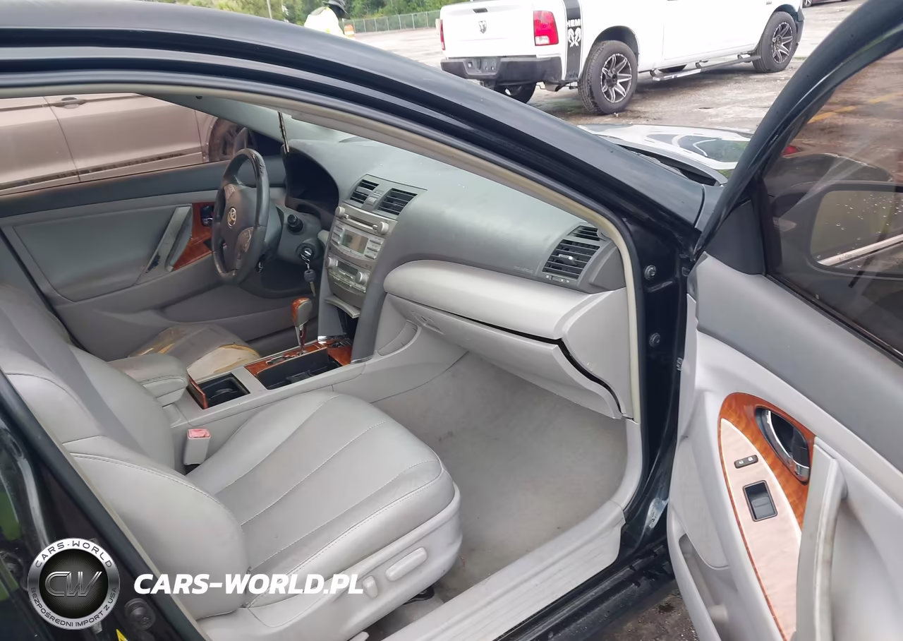 2009 Toyota Camry Xle VIN:4T1BE46K79U841017 - 5