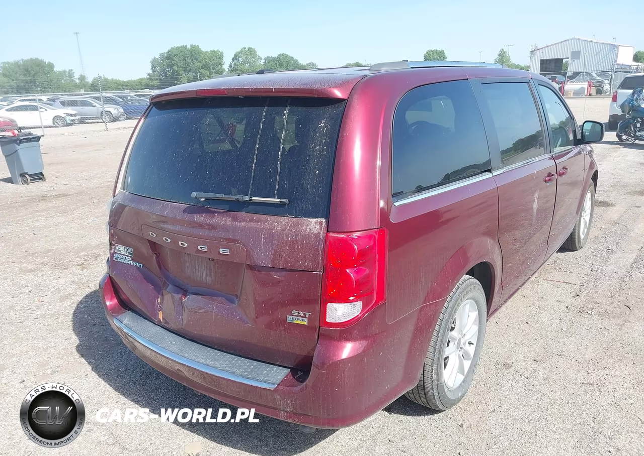 2019 Dodge Grand Caravan Sxt VIN:2C4RDGCG2KR699248 - 4