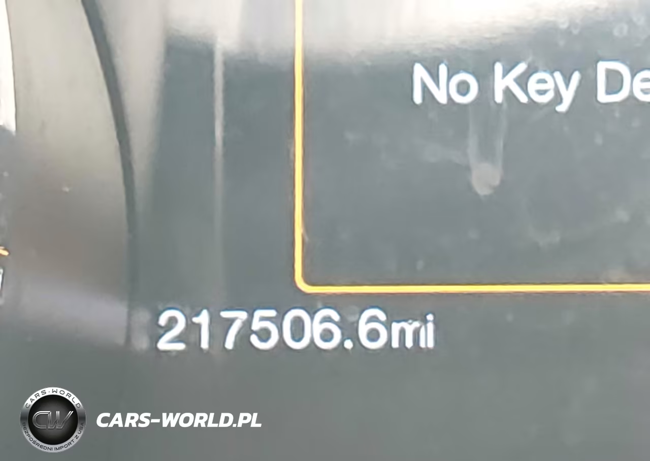 2016 Ford Mustang Ecoboost VIN:1FA6P8THXG5294466 - 16