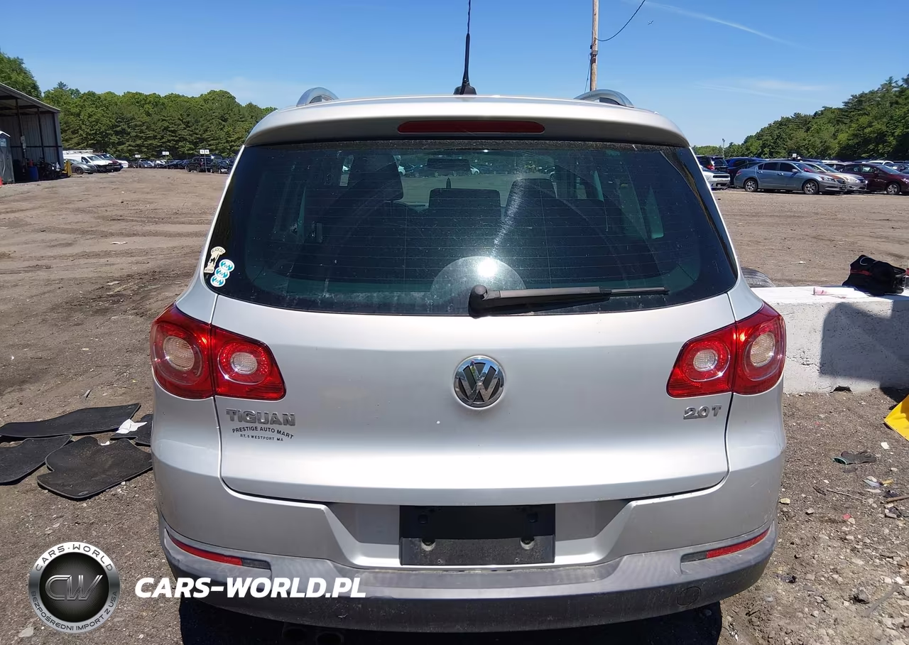 2011 Volkswagen Tiguan Se VIN:WVGBV7AXXBW524640 - 16