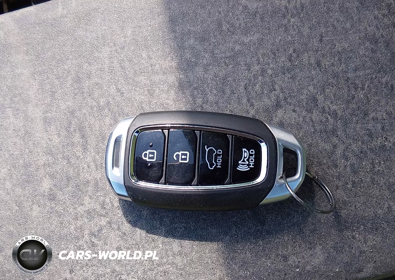 2019 Hyundai Kona Ultimate VIN:KM8K53A59KU366696 - 11