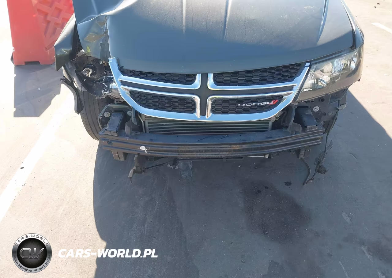 2018 Dodge Journey Se VIN:3C4PDCAB4JT383675 - 6