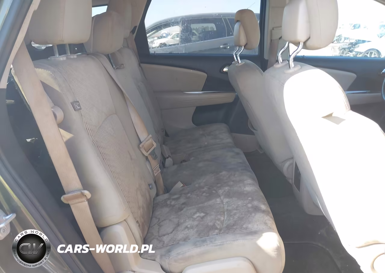 2018 Dodge Journey Se VIN:3C4PDCAB4JT383675 - 8