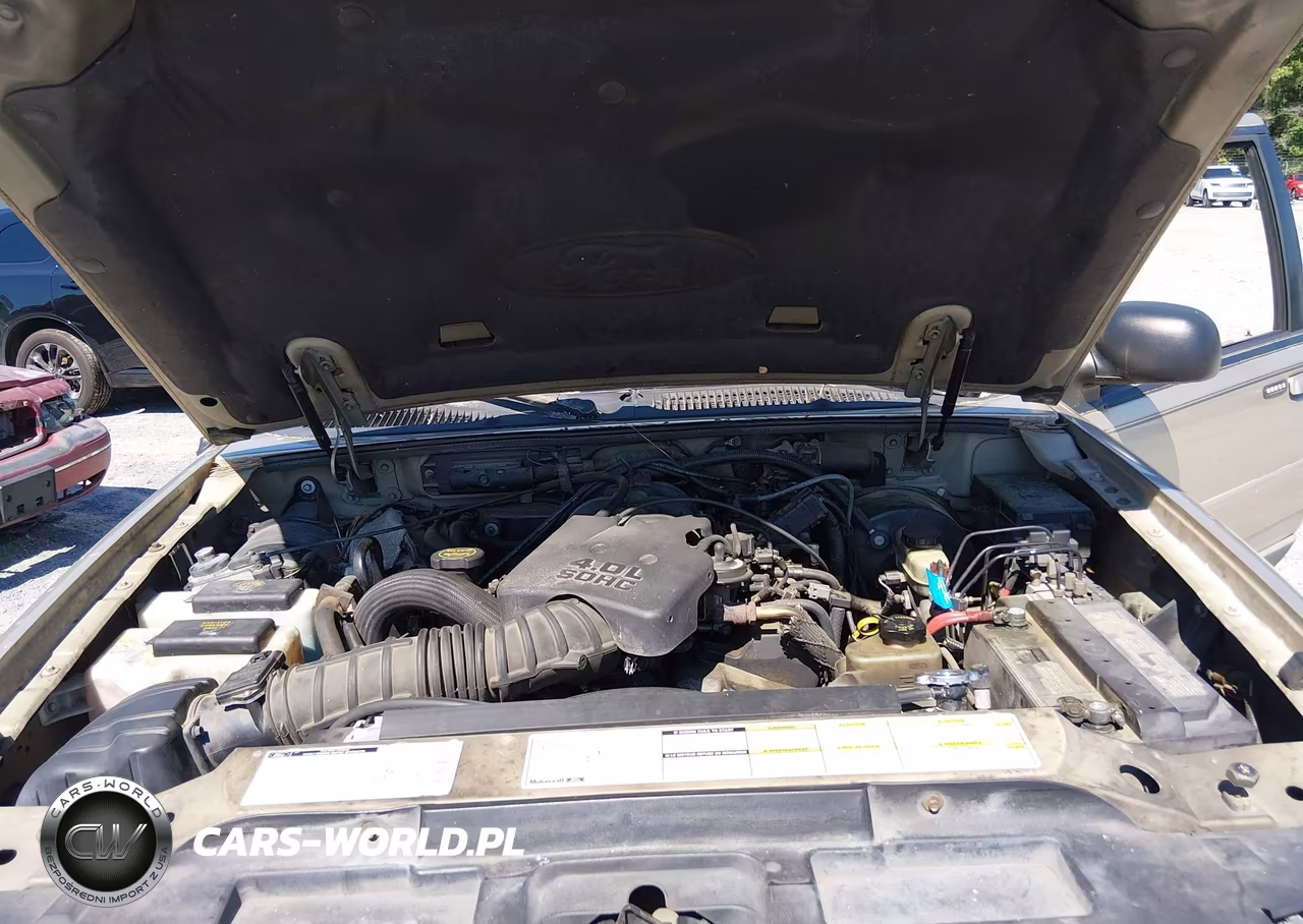 2002 Ford Explorer Sport VIN:1FMYU60EX2UB63865 - 10
