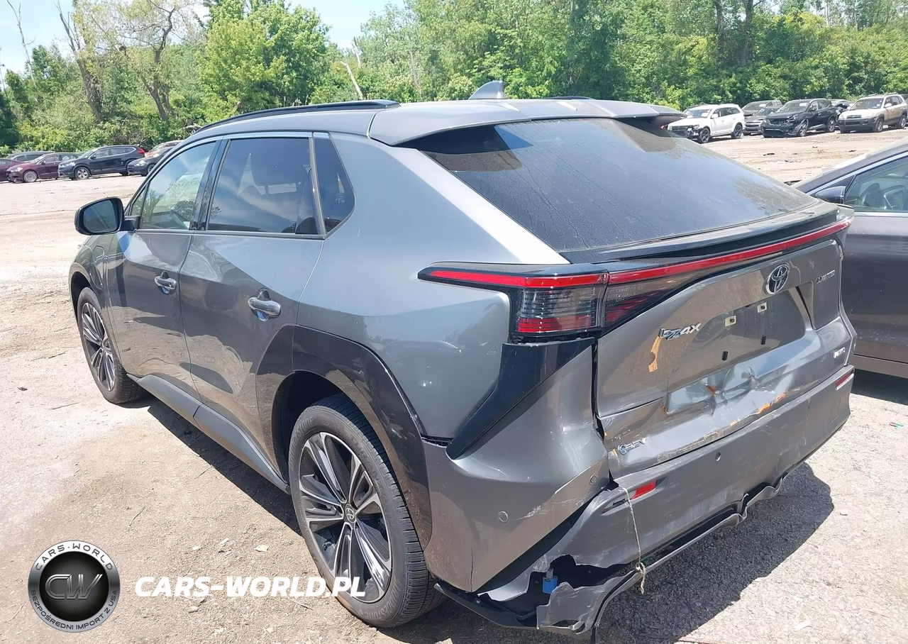 2024 Toyota Bz4X Limited VIN:JTMABACA2RA075959 - 3