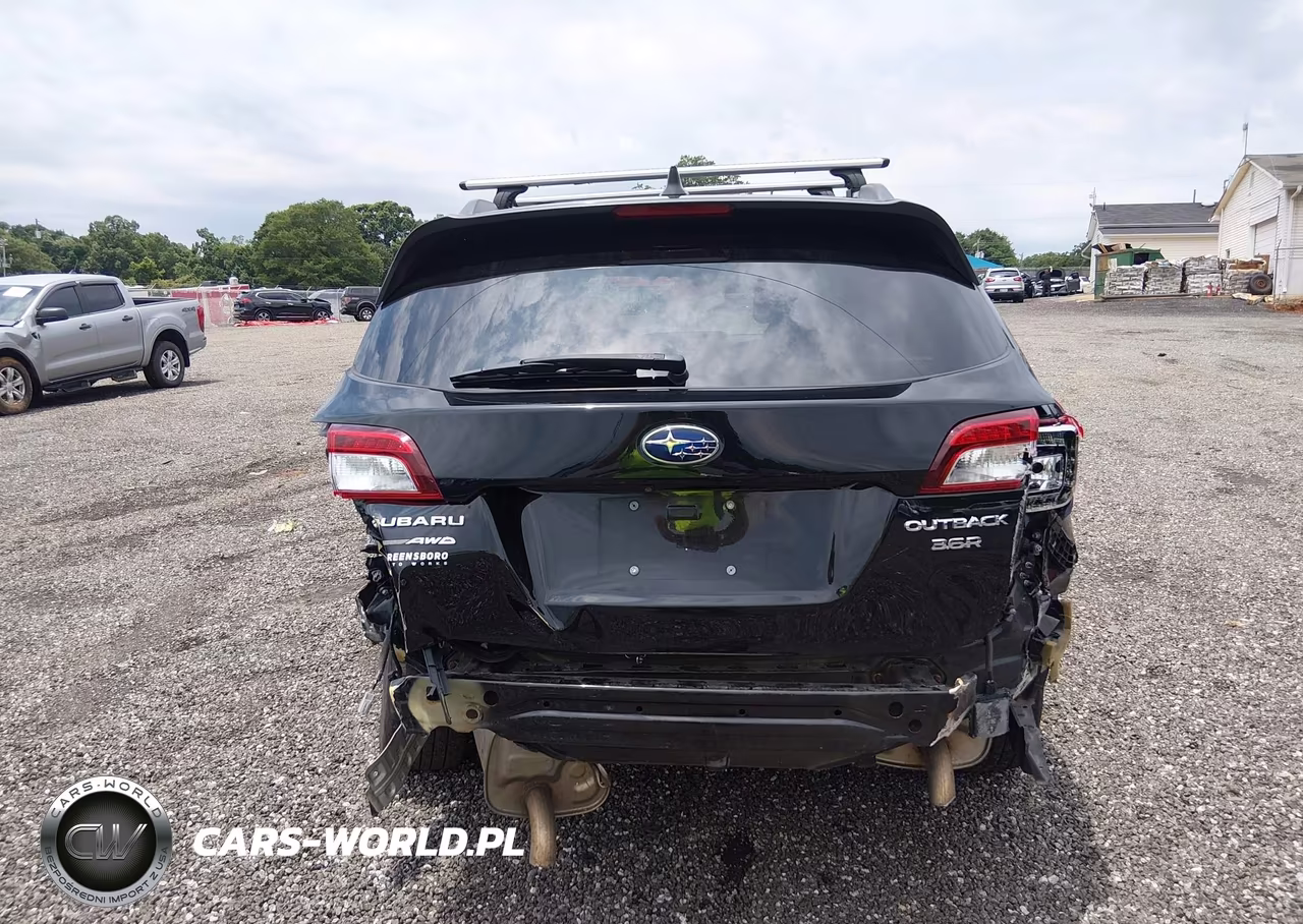 2019 Subaru Outback 3.6R Touring VIN:4S4BSETC0K3365328 - 16