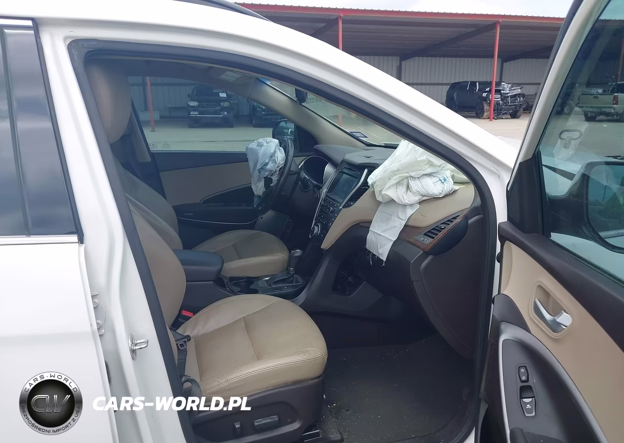 2017 Hyundai Santa Fe Limited VIN:KM8SN4HFXHU166469 - 5