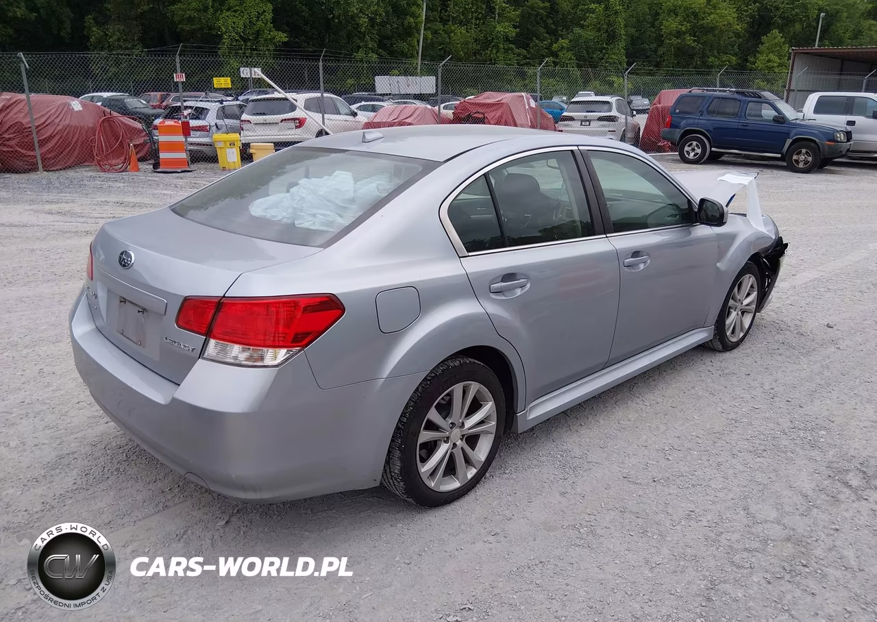 2014 Subaru Legacy 2.5I Premium VIN:4S3BMCD60E3029386 - 4