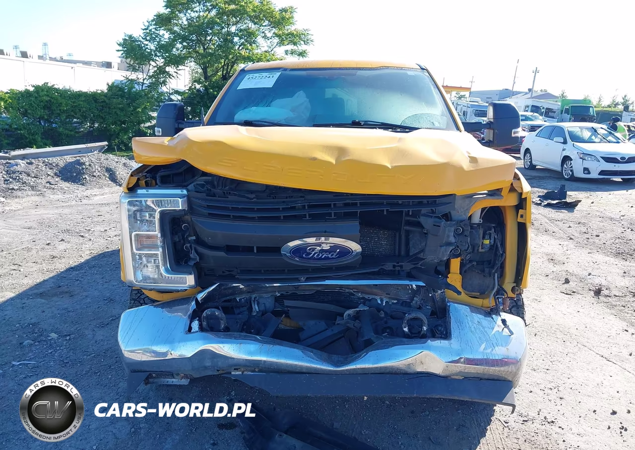 2018 Ford F-250 Xl VIN:1FT7W2B63JEC83556 - 11